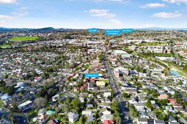 Photo of property in 5/1 Waters Place, New Lynn, Auckland, 0600