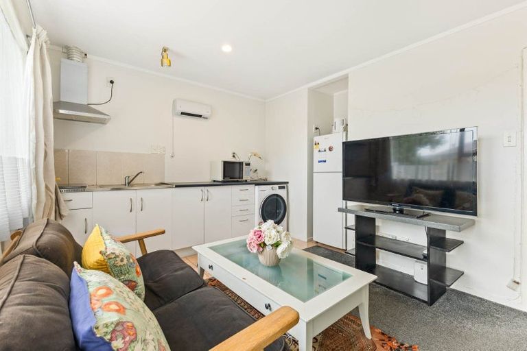 Photo of property in 1 Blanche Way, Half Moon Bay, Auckland, 2012