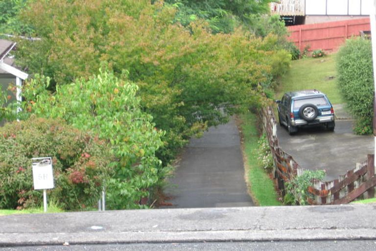 Photo of property in 1/5 Tirimoana Road, Te Atatu South, Auckland, 0602
