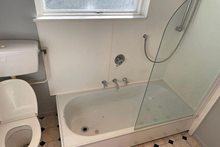 Photo of property in 2/471 Worcester Street, Linwood, Christchurch, 8011