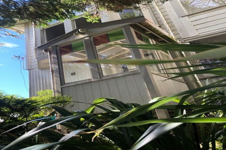 Photo of property in 21 Disley Street, Highbury, Wellington, 6012