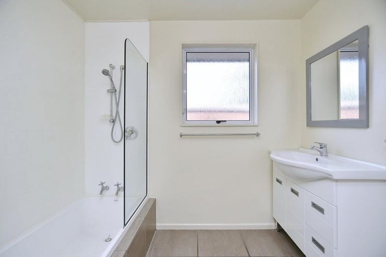 Photo of property in 59 Newnham Street, Rangiora, 7400