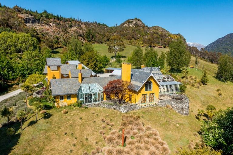 Photo of property in 1113 Glenorchy-queenstown, Mount Creighton, Queenstown, 9371