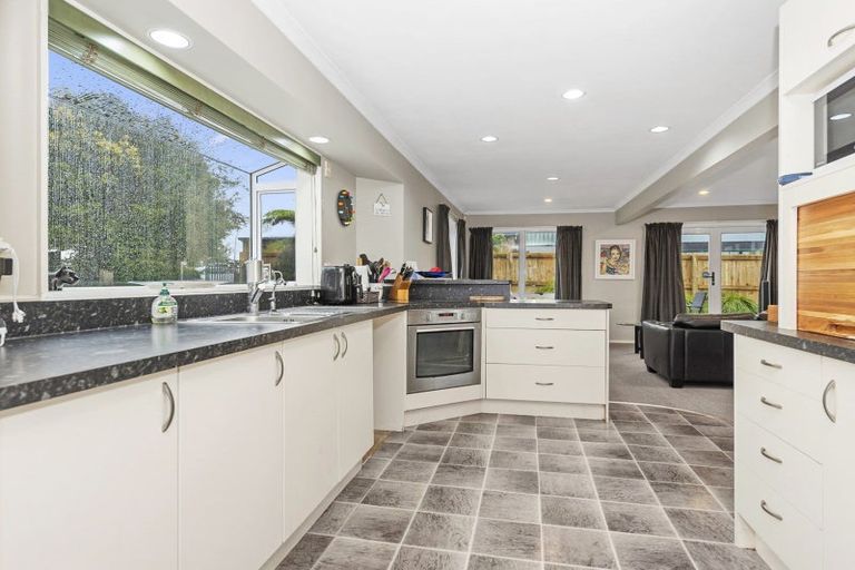 Photo of property in 2 Masters Avenue, Hillcrest, Hamilton, 3216