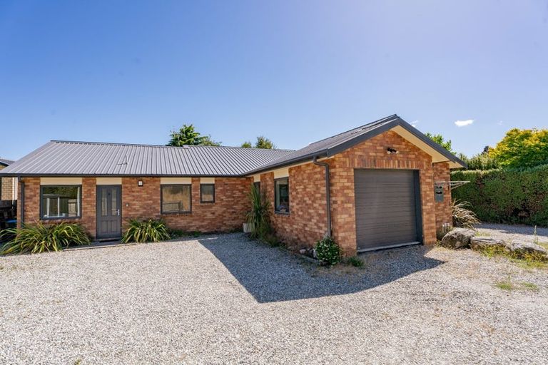 Photo of property in 8& 8a Coromandel Street, Wanaka, 9305