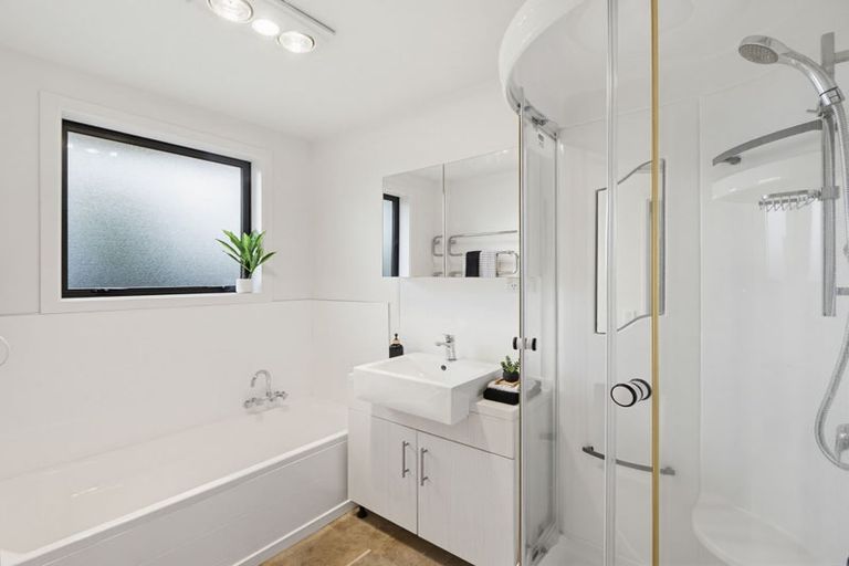 Photo of property in 2/59b Mackworth Street, Woolston, Christchurch, 8062