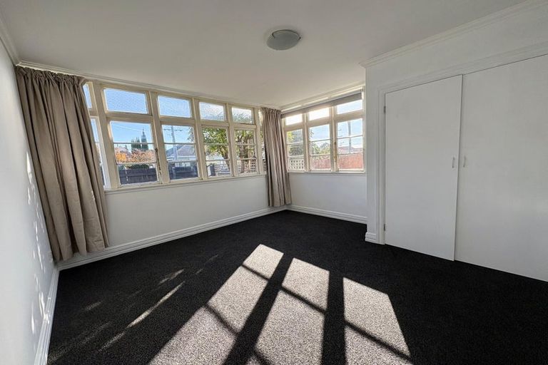 Photo of property in 12 Coughtrey Street, Saint Clair, Dunedin, 9012