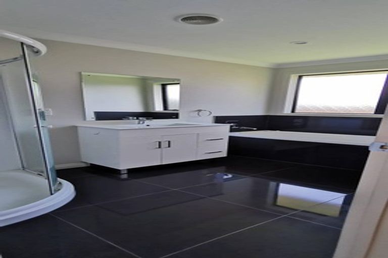 Photo of property in 32a Laurie Avenue, Papakura, 2110