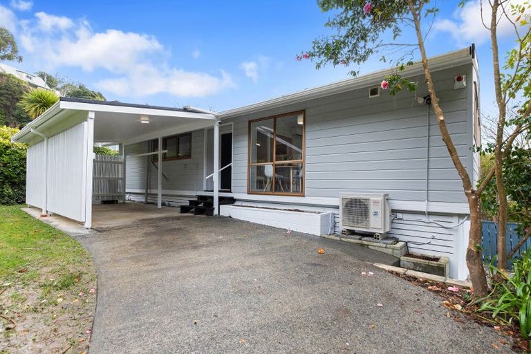 Photo of property in 10 Kerkwall Drive, Naenae, Lower Hutt, 5011