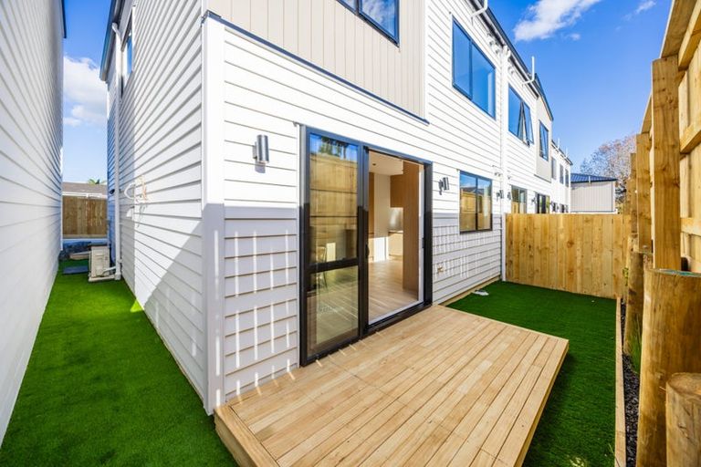 Photo of property in 3/59 Howe Street, Howick, Auckland, 2014