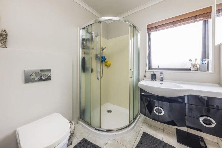 Photo of property in 33 Index Place, Manurewa, Auckland, 2105