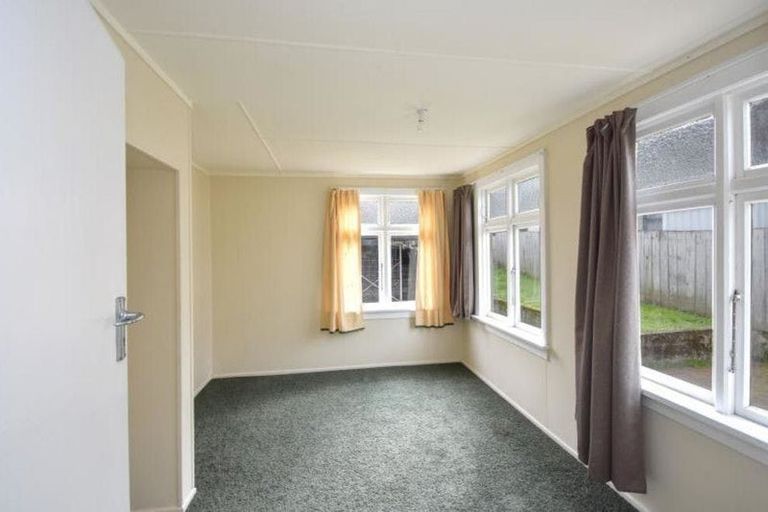 Photo of property in 54 Woodhaugh Street, Woodhaugh, Dunedin, 9010