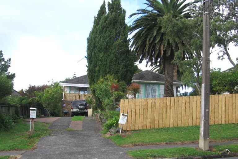 Photo of property in 88 Woodglen Road, Glen Eden, Auckland, 0602