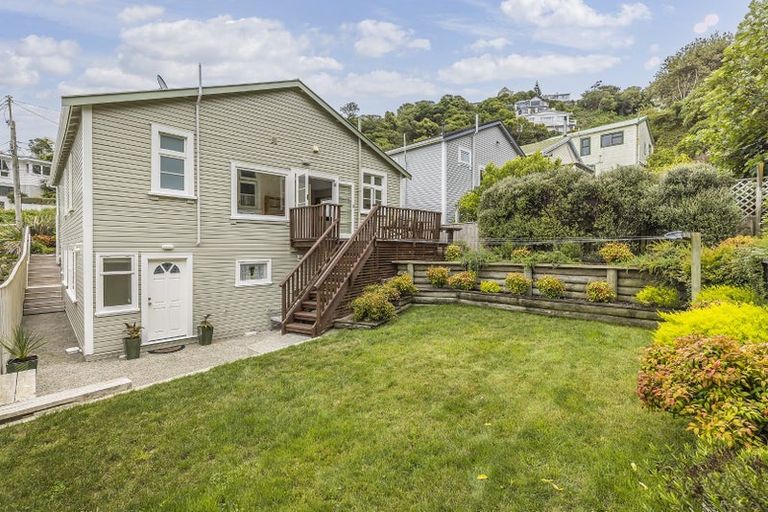 Photo of property in 14 Lerwick Terrace, Melrose, Wellington, 6023