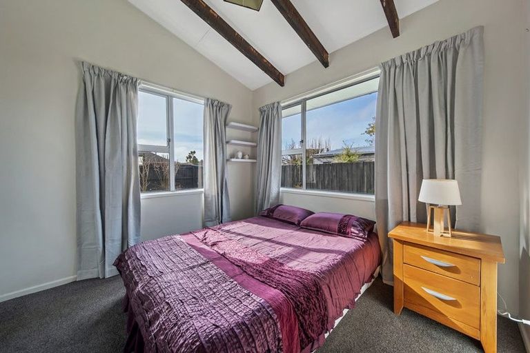 Photo of property in 2/15 Sullivan Avenue, Woolston, Christchurch, 8023