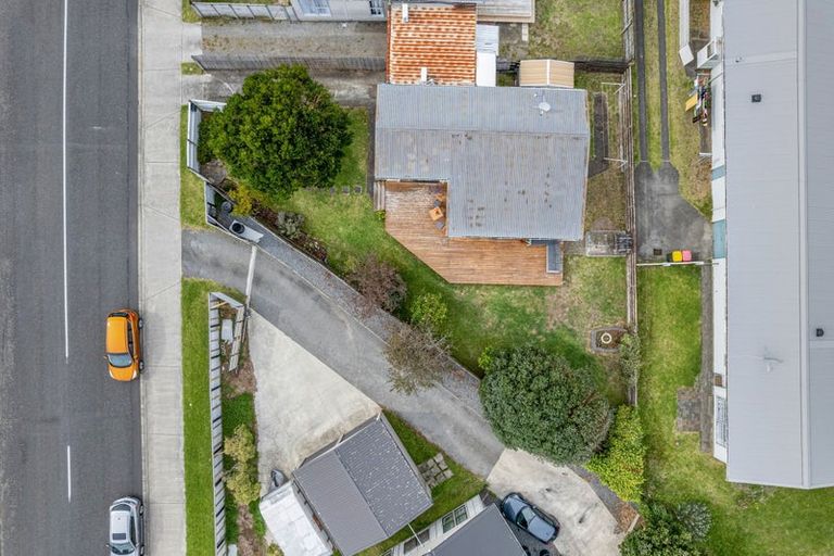 Photo of property in 43 Michael Road, Paraparaumu Beach, Paraparaumu, 5032