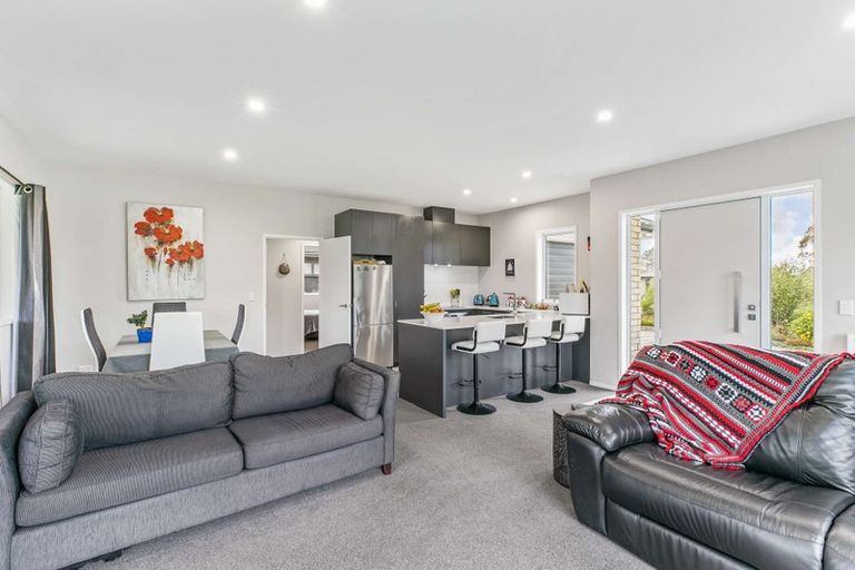 Photo of property in 14 Matau Close, Te Kauwhata, 3710