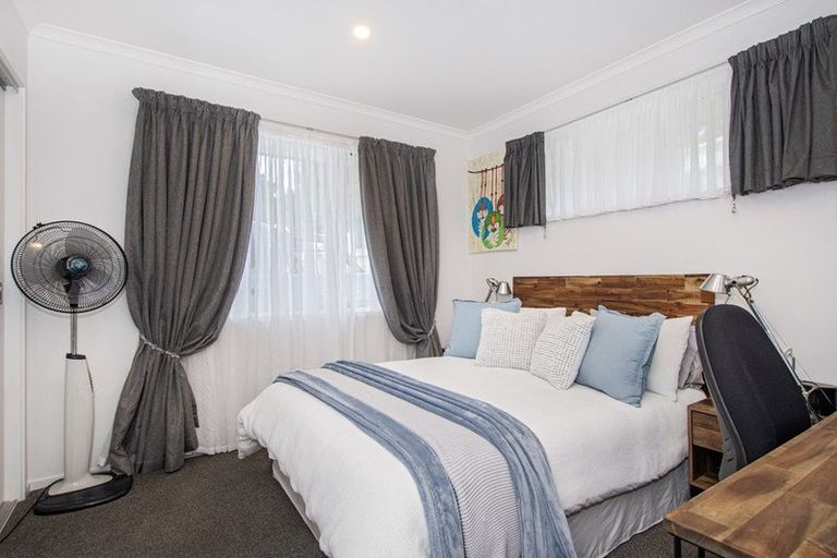 Photo of property in 20 Western View Heights, Horahora, Whangarei, 0110