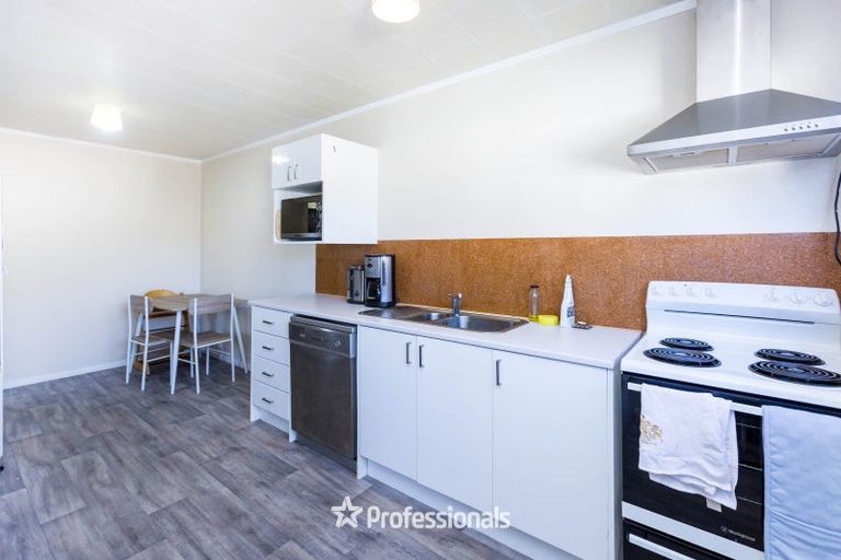 Photo of property in 6f2- Indiana Grove, Totara Park, Upper Hutt, 5018