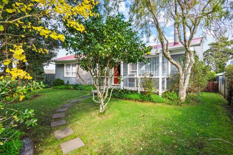 Photo of property in 10 Edge Street, Onerahi, Whangarei, 0110