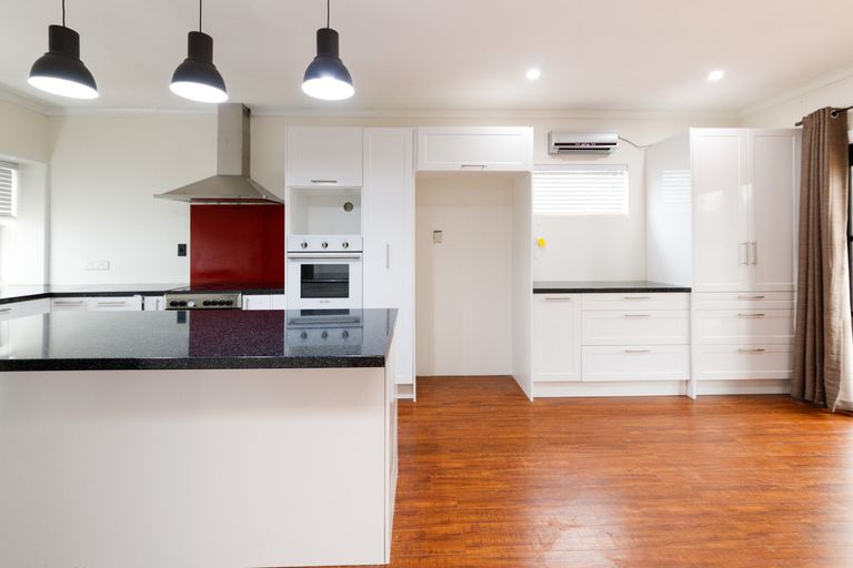 Photo of property in 79 James Line, Kelvin Grove, Palmerston North, 4414