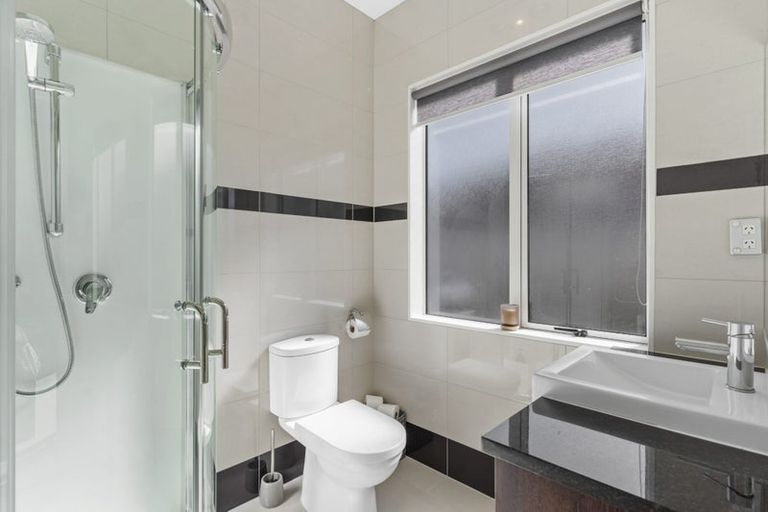 Photo of property in 13 Dromoland Drive, Flat Bush, Auckland, 2019