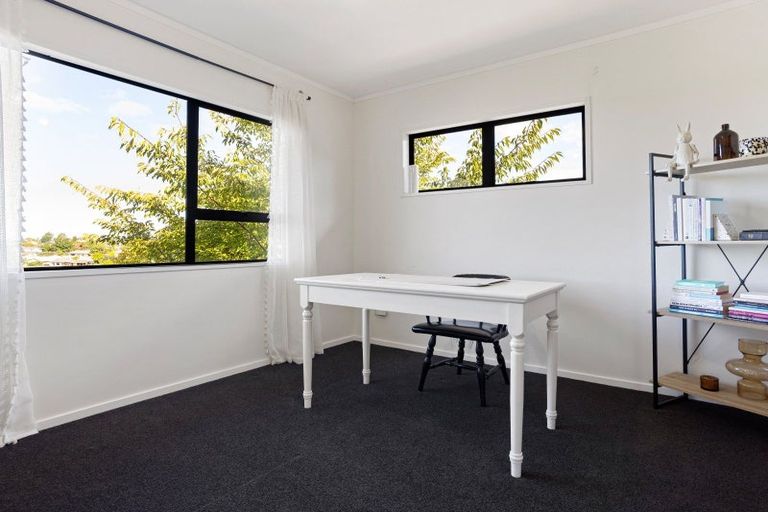 Photo of property in 5 Stirling Place, Dinsdale, Hamilton, 3204
