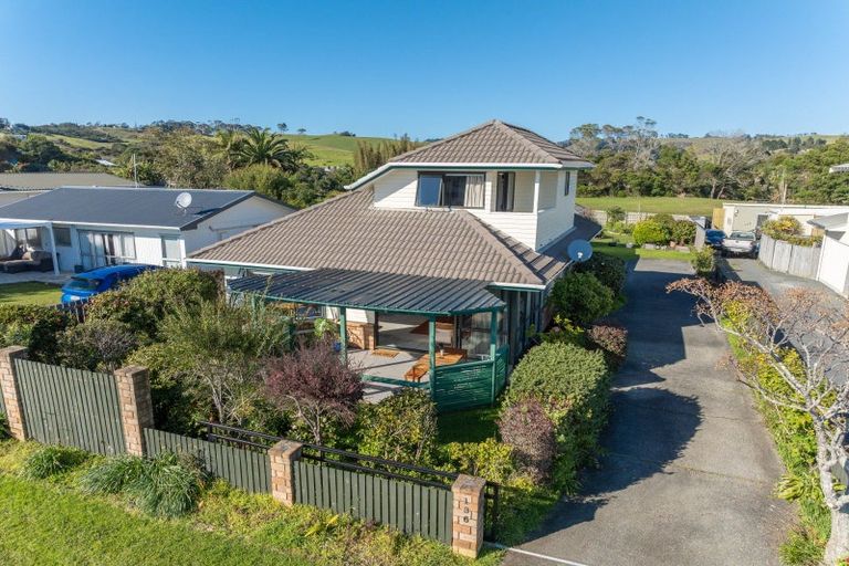 Photo of property in 136 State Highway 10, Coopers Beach, 0420