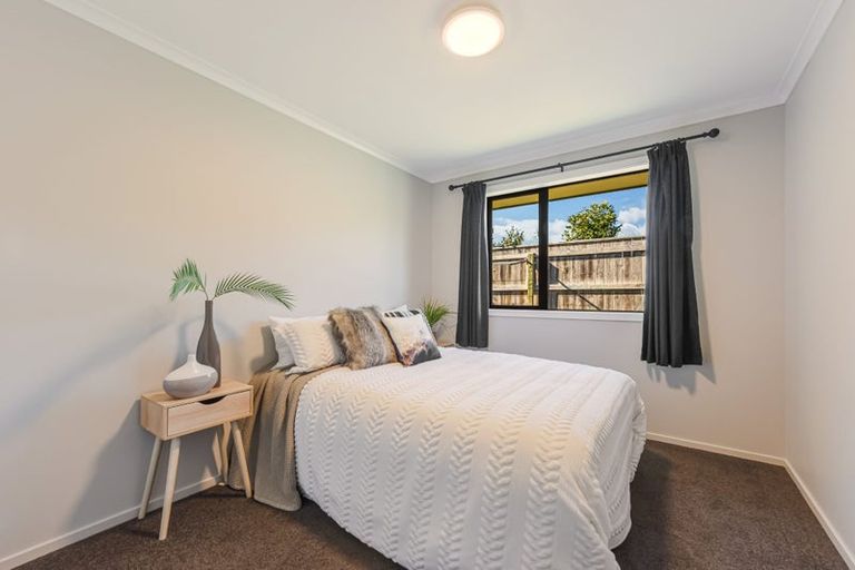 Photo of property in 10 Les Wakefield Road, Mapua, 7005