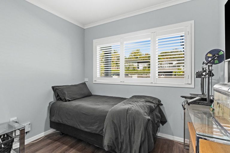 Photo of property in 37 Tauroa Road, Havelock North, 4130