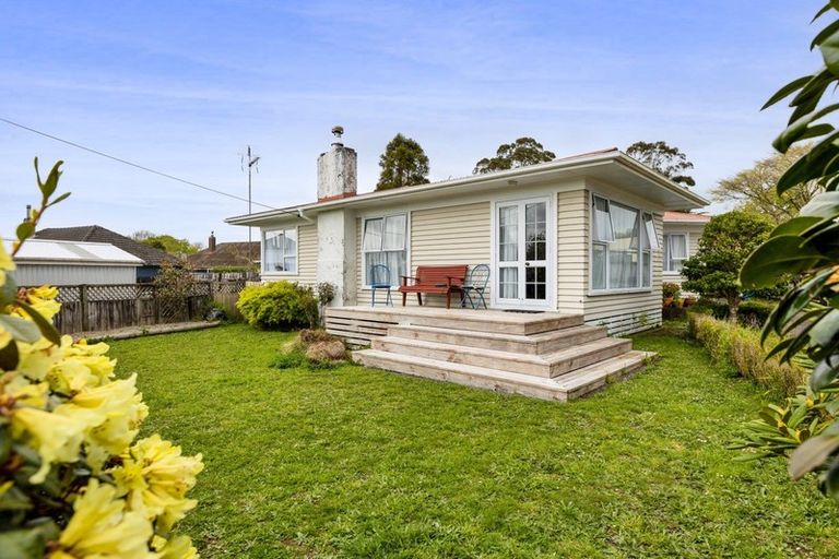 Photo of property in 13 Curtis Street, Stratford, 4332