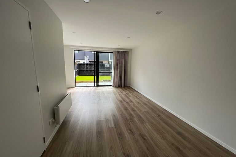Photo of property in 42 Ivy Nola Way, Henderson, Auckland, 0612