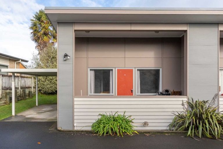 Photo of property in 18u6 Lorne Street, Melville, Hamilton, 3206