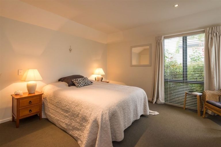 Photo of property in 20 Makora Street, Fendalton, Christchurch, 8041