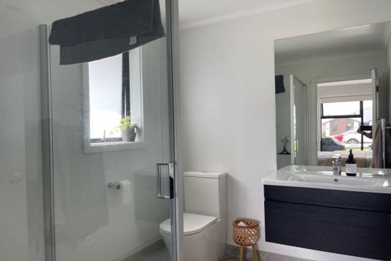 Photo of property in 23 Augusta Rise, Omokoroa, 3114