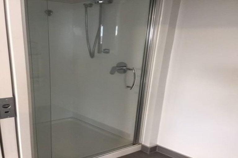 Photo of property in 4 Teal Way, Hobsonville, Auckland, 0616