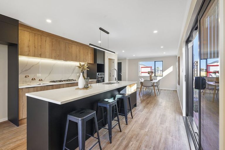 Photo of property in 18 Gaylard Avenue, Chartwell, 3210