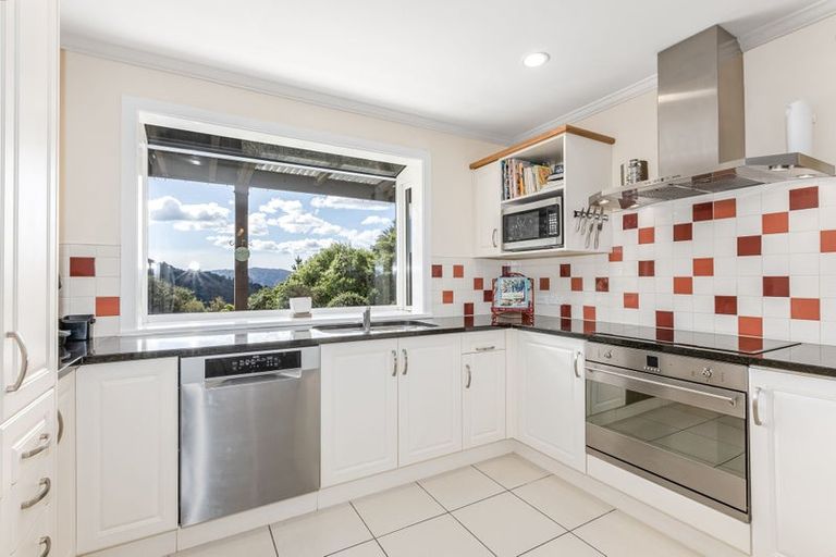 Photo of property in 13 Sierra Way, Blue Mountains, Upper Hutt, 5371