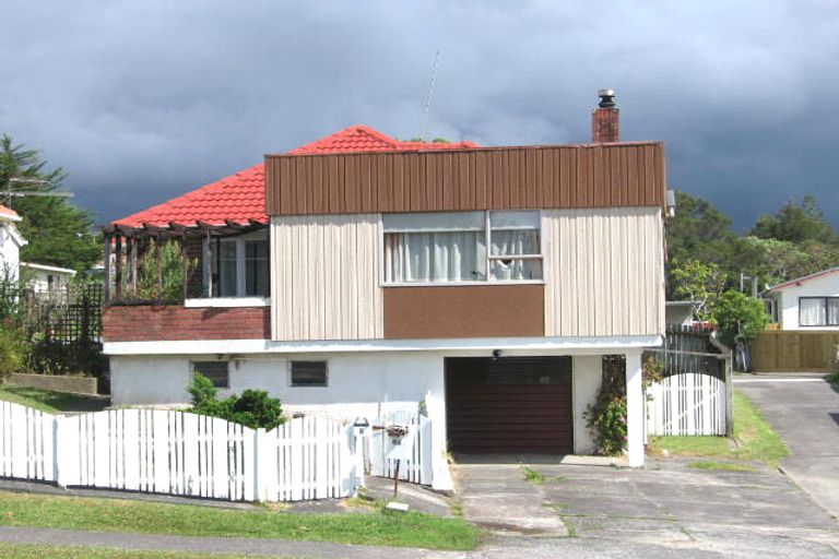 Photo of property in 8 Croydon Road, New Lynn, Auckland, 0600