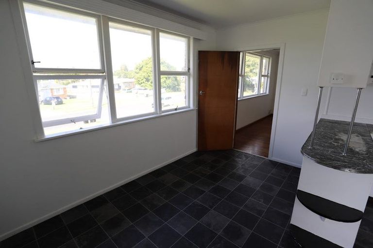 Photo of property in 14 John Street, Tokoroa, 3420
