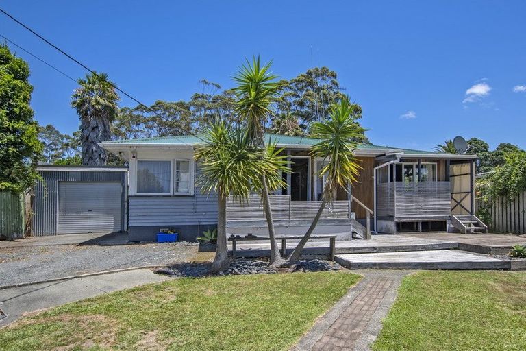 Photo of property in 39 Cockburn Street, Onerahi, Whangarei, 0110