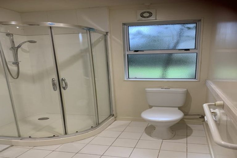 Photo of property in 13b Matai Road, Stanmore Bay, Whangaparaoa, 0932