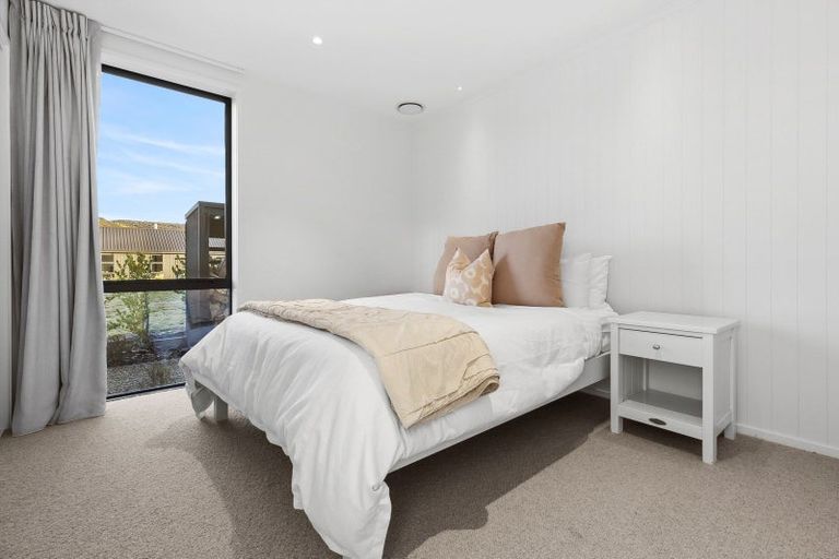 Photo of property in 21 Rua Street, Albert Town, Wanaka, 9305