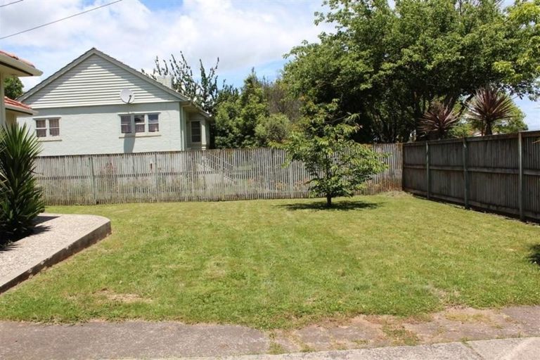 Photo of property in 16 Marire Avenue, Frankton, Hamilton, 3204