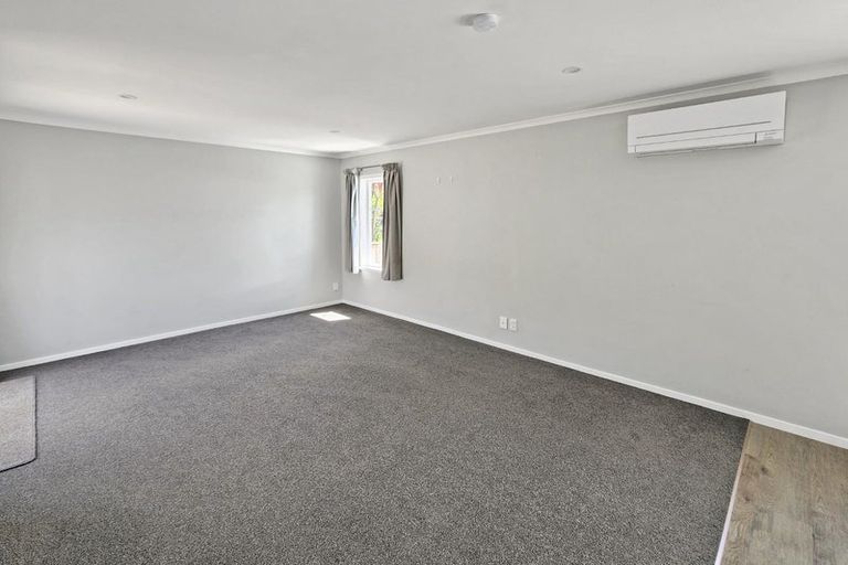 Photo of property in 42b Karaka Street, Wainuiomata, Lower Hutt, 5014