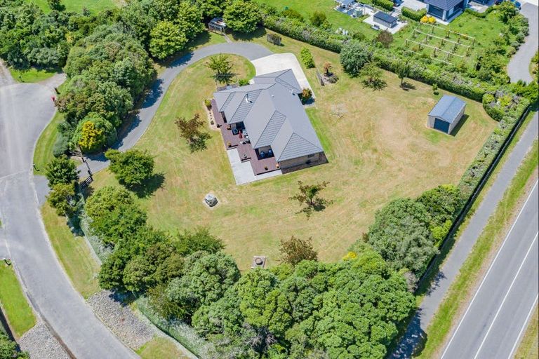 Photo of property in 8 Faydon Close, Ohau, Levin, 5570