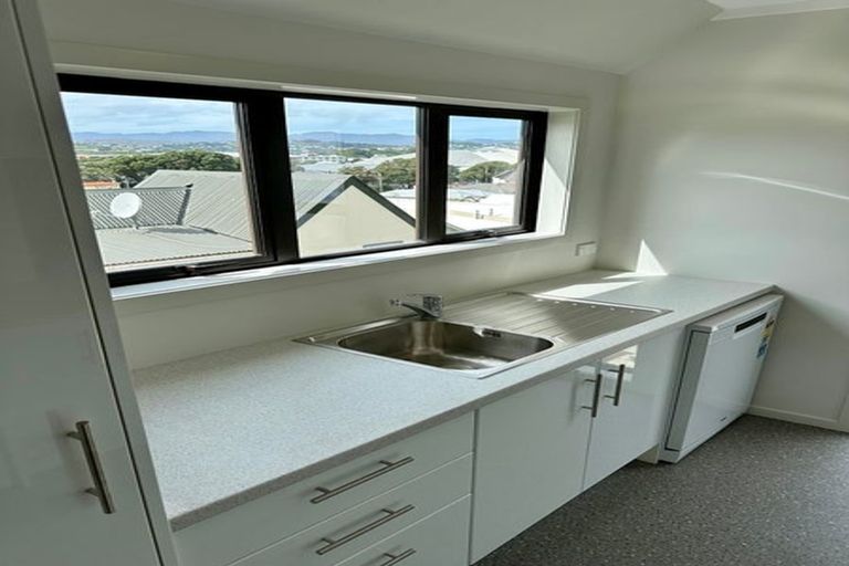 Photo of property in 12u7 Vallance Street, Kilbirnie, Wellington, 6022