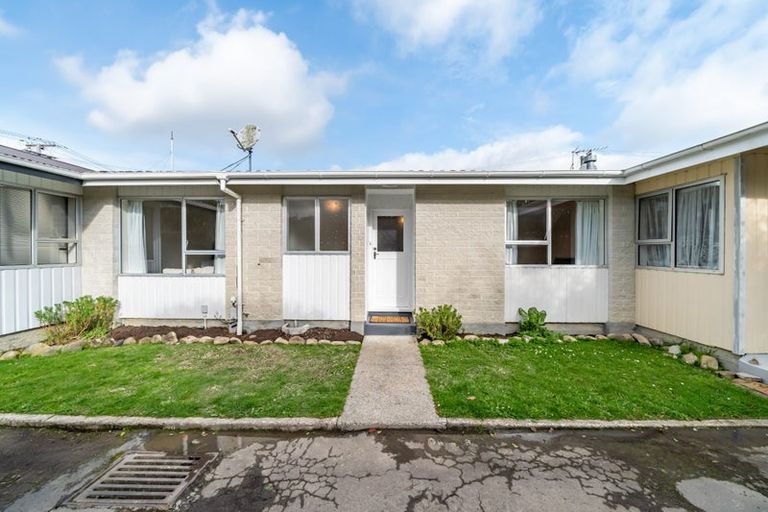Photo of property in 528f2- Fergusson Drive, Trentham, Upper Hutt, 5018