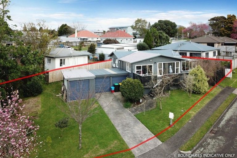 Photo of property in 3 Mountbatten Place, Te Puke, 3119