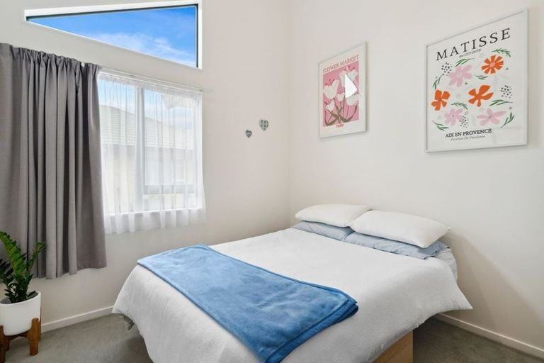 Photo of property in Miramar Villas, 22/3u Byron Street, Miramar, Wellington, 6022